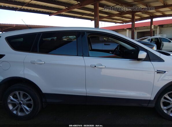 1FMCU0GD6KUB04851 2019 FORD ESCAPE Белый Вид задней части салона