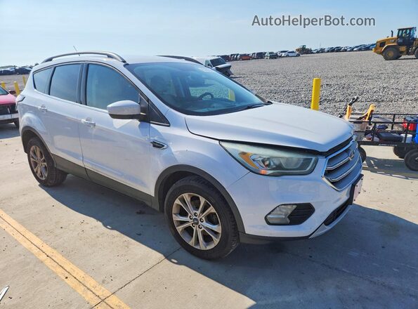 1FMCU0GD7HUA89253 2017 FORD ESCAPE Белый Передняя правая четверть