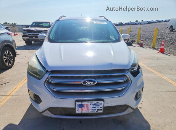 1FMCU0GD7HUA89253 2017 FORD ESCAPE Белый Вид спереди