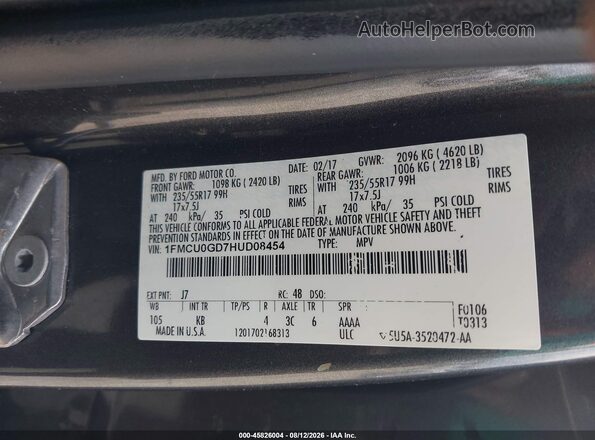 1FMCU0GD7HUD08454 2017 FORD ESCAPE Black ძრავის განყოფილების ხედი
