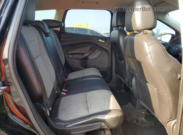 1FMCU0GD7HUD16036 2017 FORD ESCAPE Black Rear interior view