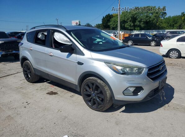 1FMCU0GD7HUD28204 2017 FORD ESCAPE Silver Առջևի աջ