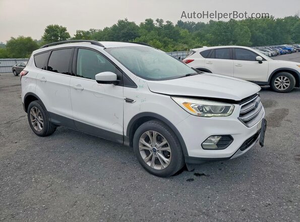 1FMCU0GD7HUD45925 2017 FORD ESCAPE White წინა მარჯვენა
