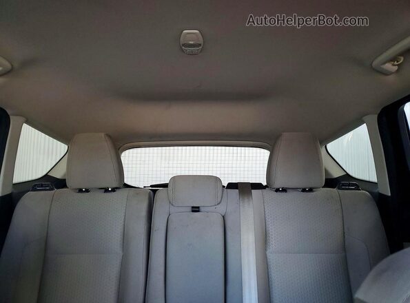 1FMCU0GD7HUF02630 2017 FORD ESCAPE Black Вид задньої частини салону