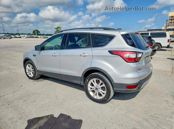 1FMCU0GD7JUA73348 2018 FORD ESCAPE Серебряный Задняя левая четверть
