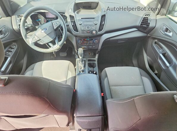 1FMCU0GD7JUA73348 2018 FORD ESCAPE Серебряный Вид панели приборов
