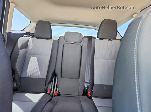 1FMCU0GD7JUA73754 2018 FORD ESCAPE White Rear interior view