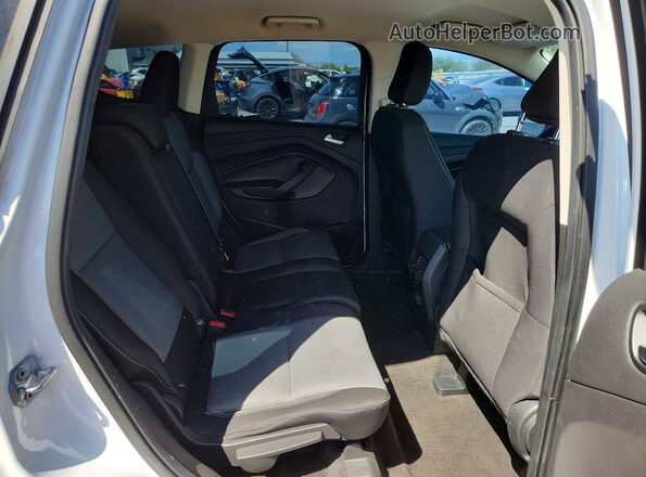 1FMCU0GD7JUA73754 2018 FORD ESCAPE White Engine compartment view