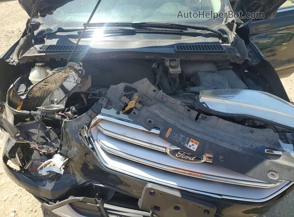 1FMCU0GD7JUB41499 2018 FORD ESCAPE Black Widok komory silnika