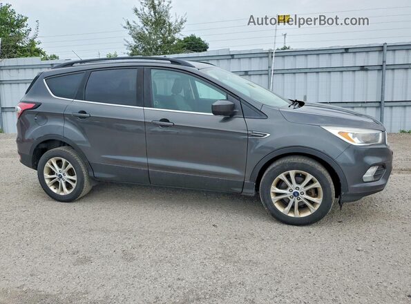 1FMCU0GD7JUB57802 2018 FORD ESCAPE Серый Передняя правая четверть