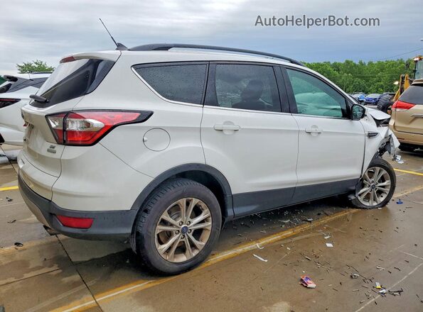 1FMCU0GD7JUC03970 2018 FORD ESCAPE Белый Задняя правая четверть