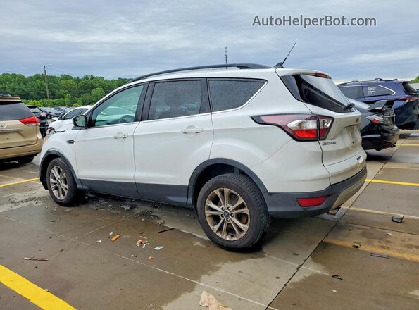 1FMCU0GD7JUC03970 2018 FORD ESCAPE Белый Задняя левая четверть