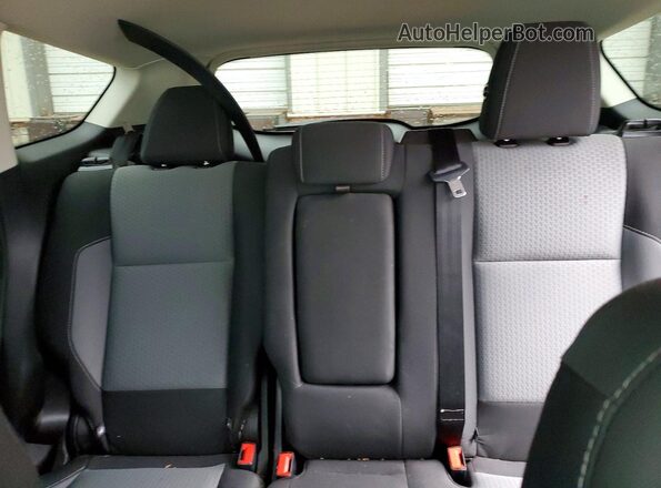 1FMCU0GD7JUC03970 2018 FORD ESCAPE Белый Вид задних сидений