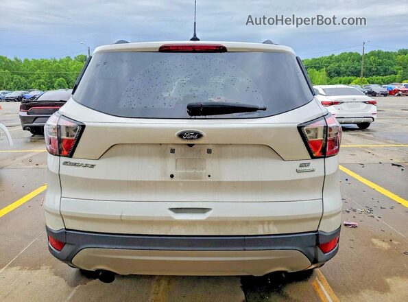 1FMCU0GD7JUC03970 2018 FORD ESCAPE Белый Вид сзади