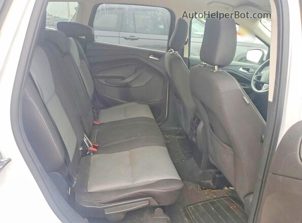 1FMCU0GD7JUC57446 2018 FORD ESCAPE White Widok wnętrza z tyłu