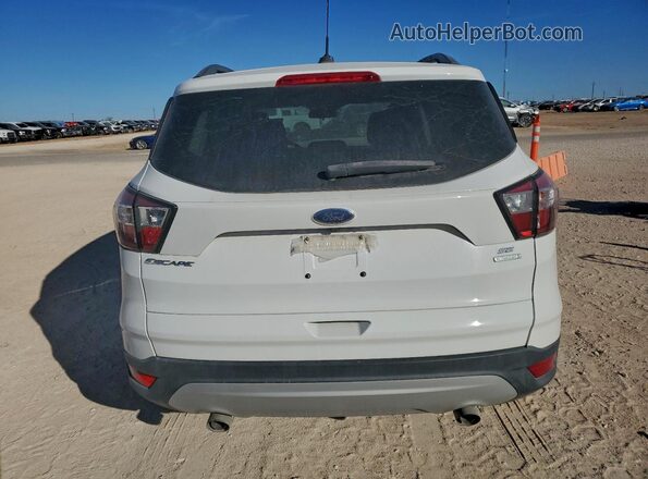 1FMCU0GD7JUC61741 2018 FORD ESCAPE Белый Вид сзади