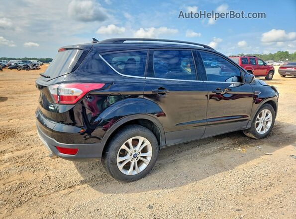 1FMCU0GD7JUD18455 2018 FORD ESCAPE Black Вид ззаду