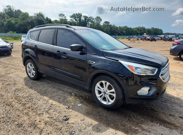 1FMCU0GD7JUD18455 2018 FORD ESCAPE Black Вид панелі приладів