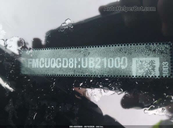 1FMCU0GD8HUB21000 2017 FORD ESCAPE Blue Vista del compartimento del motor