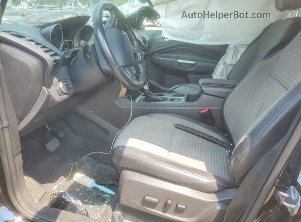 1FMCU0GD8HUC47390 2017 FORD ESCAPE Black Widok wnętrza z przodu