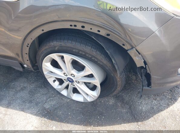 1FMCU0GD8HUD42872 2017 FORD ESCAPE Gray Սարքավորումների վահանակի տեսք