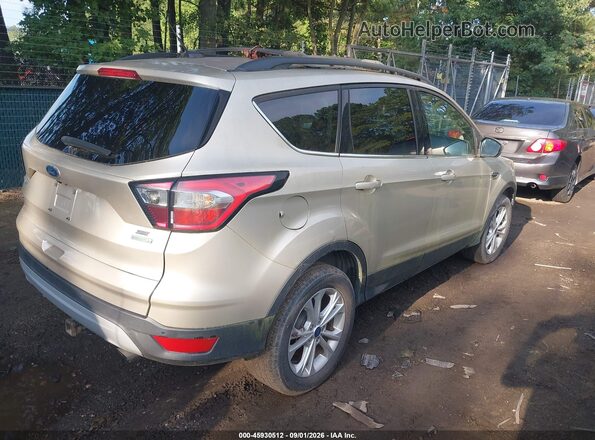 1FMCU0GD8HUE87104 2017 FORD ESCAPE Gold Trasero derecho