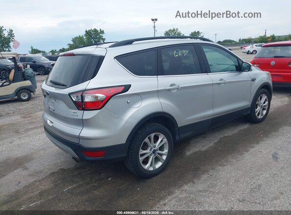 1FMCU0GD8JUA94953 2018 FORD ESCAPE Silver უკანა მარჯვენა