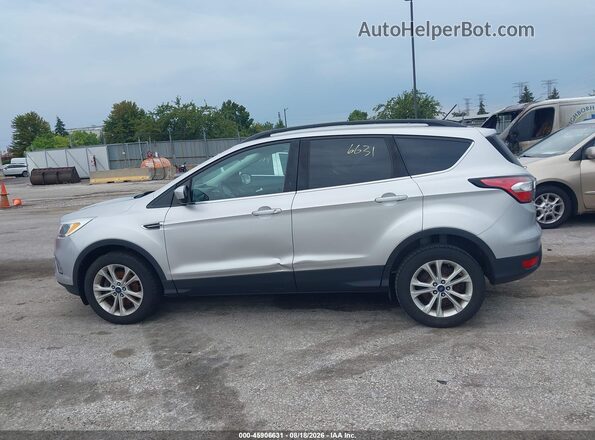 1FMCU0GD8JUA94953 2018 FORD ESCAPE Silver სალონის 360-გრადუსიანი ხედი