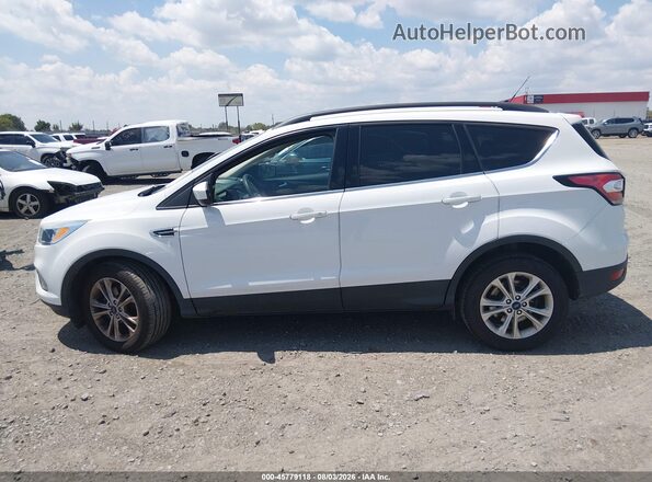 1FMCU0GD8JUC02763 2018 FORD ESCAPE White Widok wnętrza 360 stopni