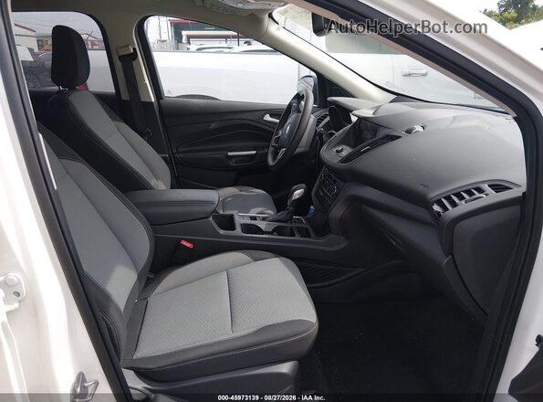 1FMCU0GD8KUA89494 2019 FORD ESCAPE White Front interior view