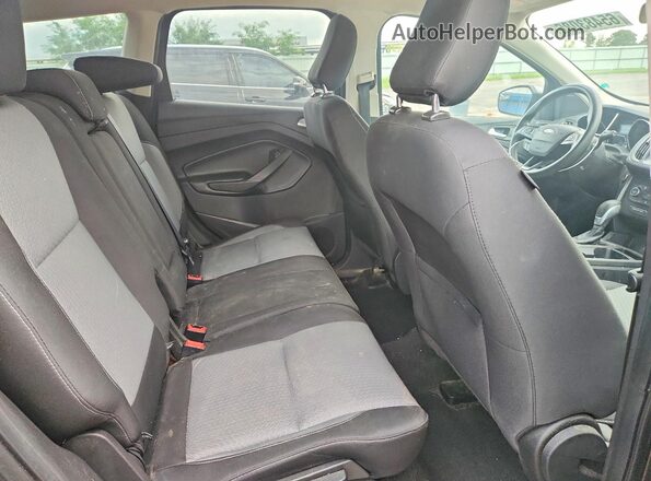 1FMCU0GD8KUB13082 2019 FORD ESCAPE Silver Rear interior view