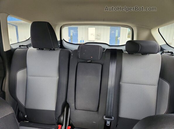 1FMCU0GD8KUB13082 2019 FORD ESCAPE Silver Rear seats view