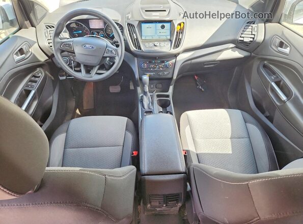 1FMCU0GD9HUB84199 2017 FORD ESCAPE White წინა პანელის ხედი