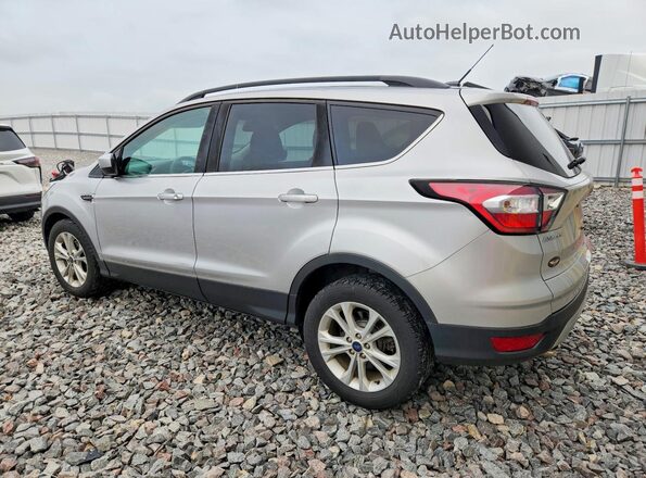 1FMCU0GD9HUC61539 2017 FORD ESCAPE Silver Trasero izquierdo