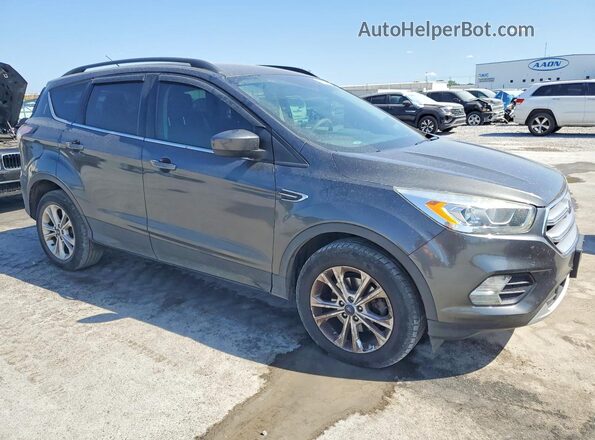 1FMCU0GD9HUD93409 2017 FORD ESCAPE Gray Delantero derecho