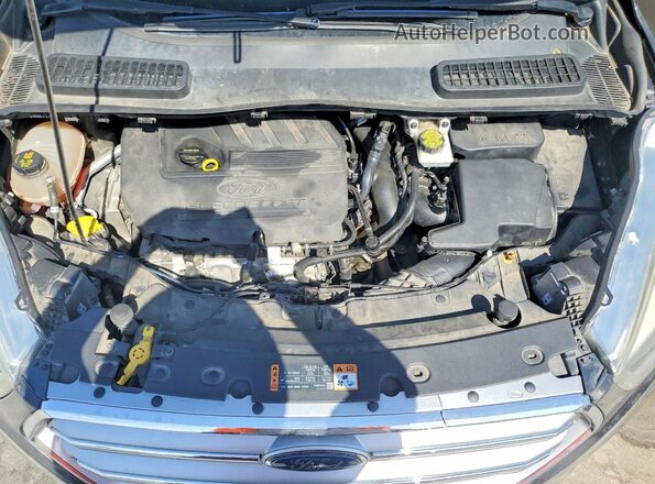 1FMCU0GD9HUD93409 2017 FORD ESCAPE Gray Vista del compartimento del motor