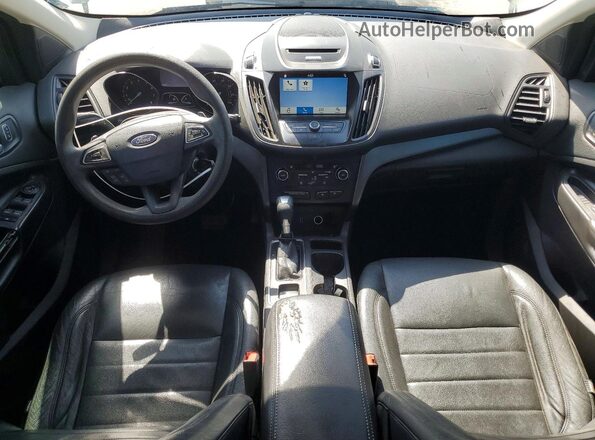 1FMCU0GD9HUD93409 2017 FORD ESCAPE Gray Vista del salpicadero