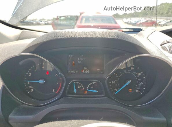 1FMCU0GD9HUE05512 2017 FORD ESCAPE Gray Widok tylnych siedzeń