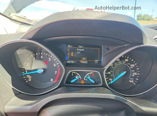 1FMCU0GD9HUE15313 2017 FORD ESCAPE Black Սարքավորումների վահանակի տեսք