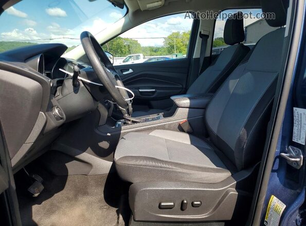 1FMCU0GD9JUA03480 2018 FORD ESCAPE Blue Widok wnętrza z przodu