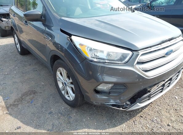 1FMCU0GD9JUC10970 2018 FORD ESCAPE Gray Widok z przodu
