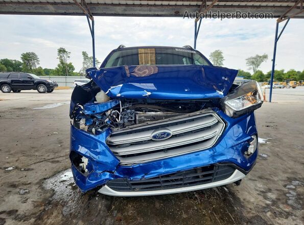 1FMCU0GD9JUC88410 2018 FORD ESCAPE Blue Widok z przodu