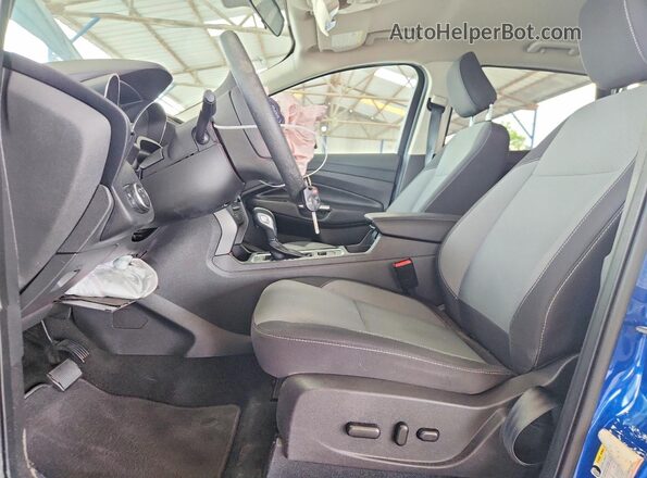 1FMCU0GD9JUC88410 2018 FORD ESCAPE Blue Widok wnętrza z przodu