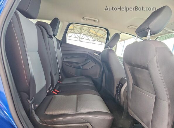 1FMCU0GD9JUC88410 2018 FORD ESCAPE Blue Widok tylnych siedzeń