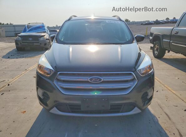 1FMCU0GD9JUD51327 2018 FORD ESCAPE Серый Вид спереди