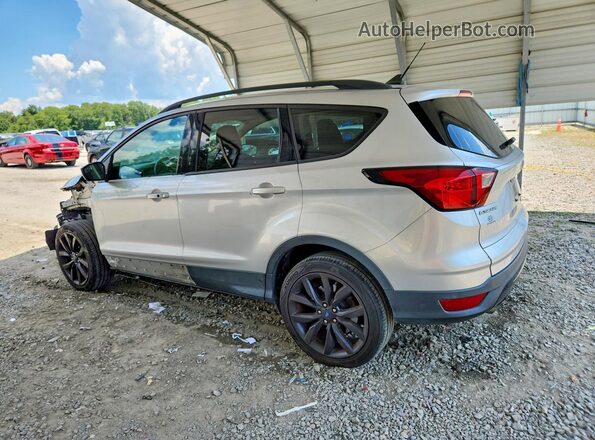 1FMCU0GD9KUB06738 2019 FORD ESCAPE Silver Հետևի ձախ