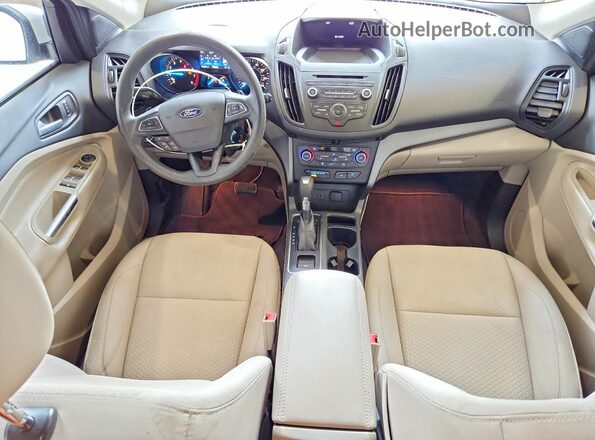 1FMCU0GDXHUC25147 2017 FORD ESCAPE White Widok deski rozdzielczej