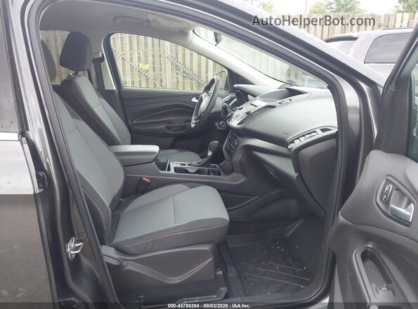 1FMCU0GDXHUE38969 2017 FORD ESCAPE Gray წინა სალონის ხედი