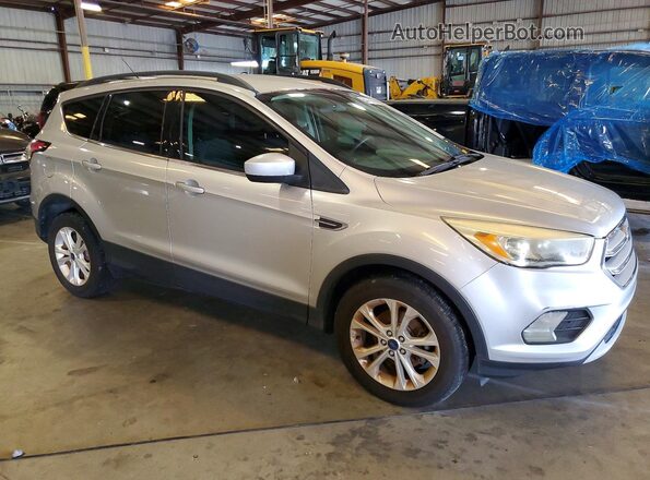 1FMCU0GDXJUA43499 2018 FORD ESCAPE Gray Передня права чверть