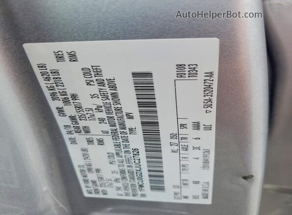 1FMCU0GDXJUC27826 2018 FORD ESCAPE Silver Widok naklejki z numerem VIN